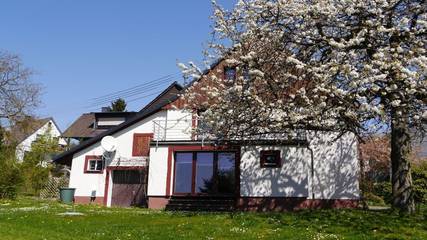 Ferienhaus für 13 Personen, mit Garten und Sauna in Windecker-Ländchen