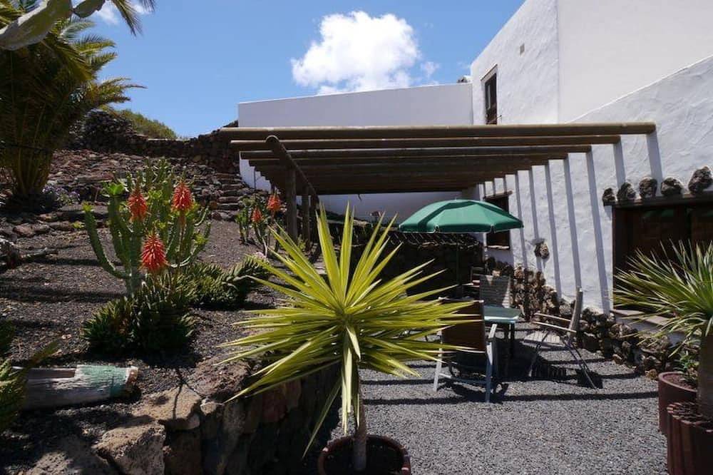 Casa Cueva in Guatiza, Teguise