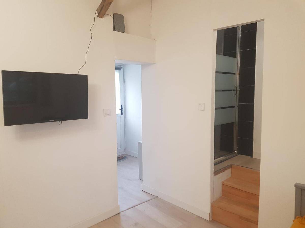 Appartement entier, One-Bedroom Apartment in Saint-Jory, Toulouse et ses environs