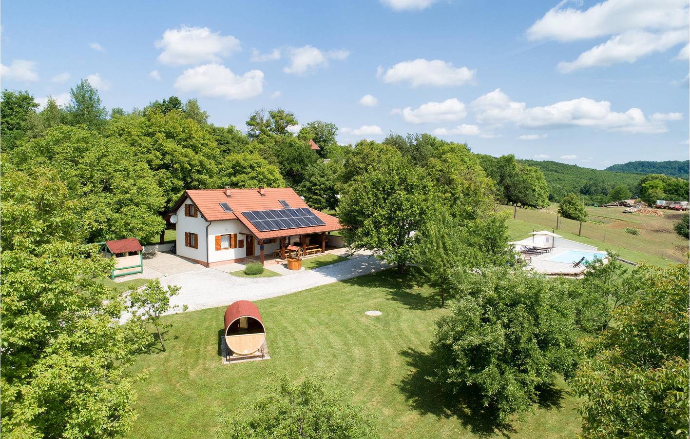 Ferienhaus für 12 Personen mit Ausblick in Sisak-Moslavina