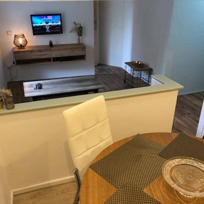 Gîte pour 4 personnes, avec Terrasse et Jardin dans Athis-Val-de-Rouvre