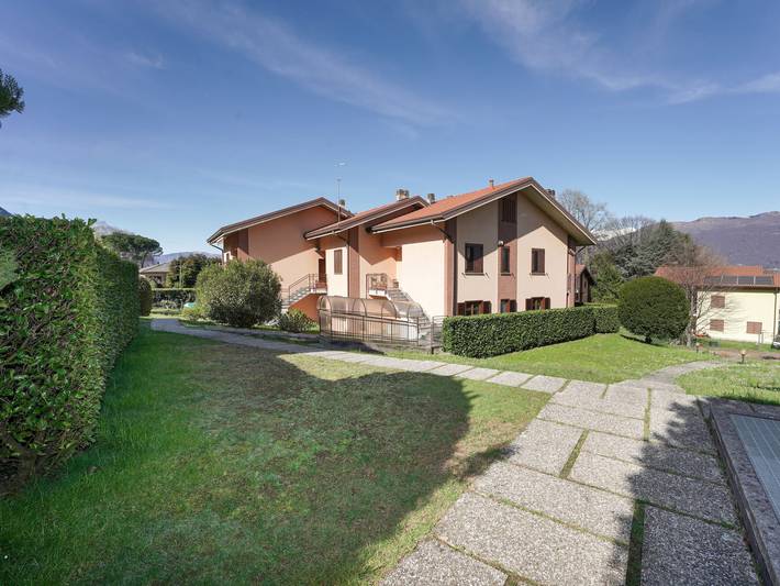 Ferienwohnung für 4 Personen, mit Terrasse und Garten in Porto Valtravaglia - 3