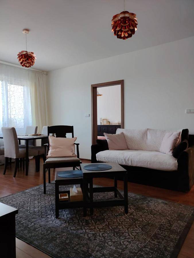 Geheel appartement, Roses Apartment in Frýdek-Místek, Moravië-Silezië
