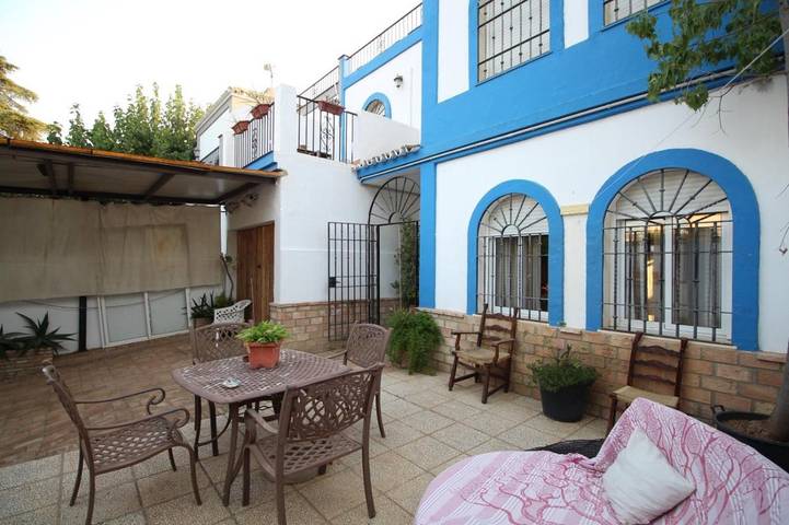 Chalet para 12 personas, con vistas además de jardín y piscina, Se admiten mascotas en Provincia de Sevilla - 4