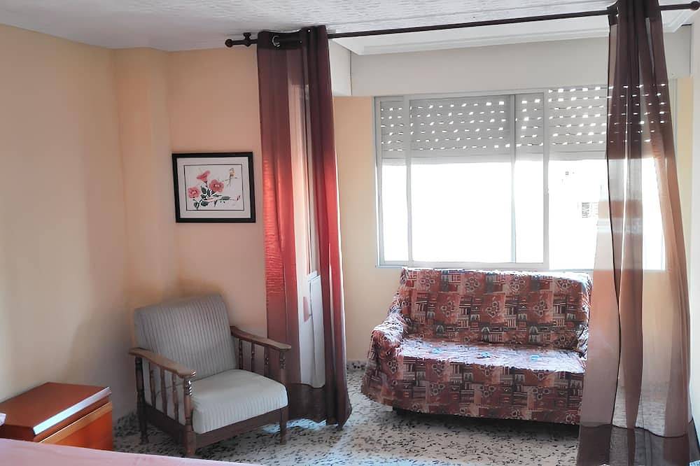 Entire apartment, Homerez - Apartment in Guardamar del Segura in Portico Mediterraneo, Guardamar del Segura