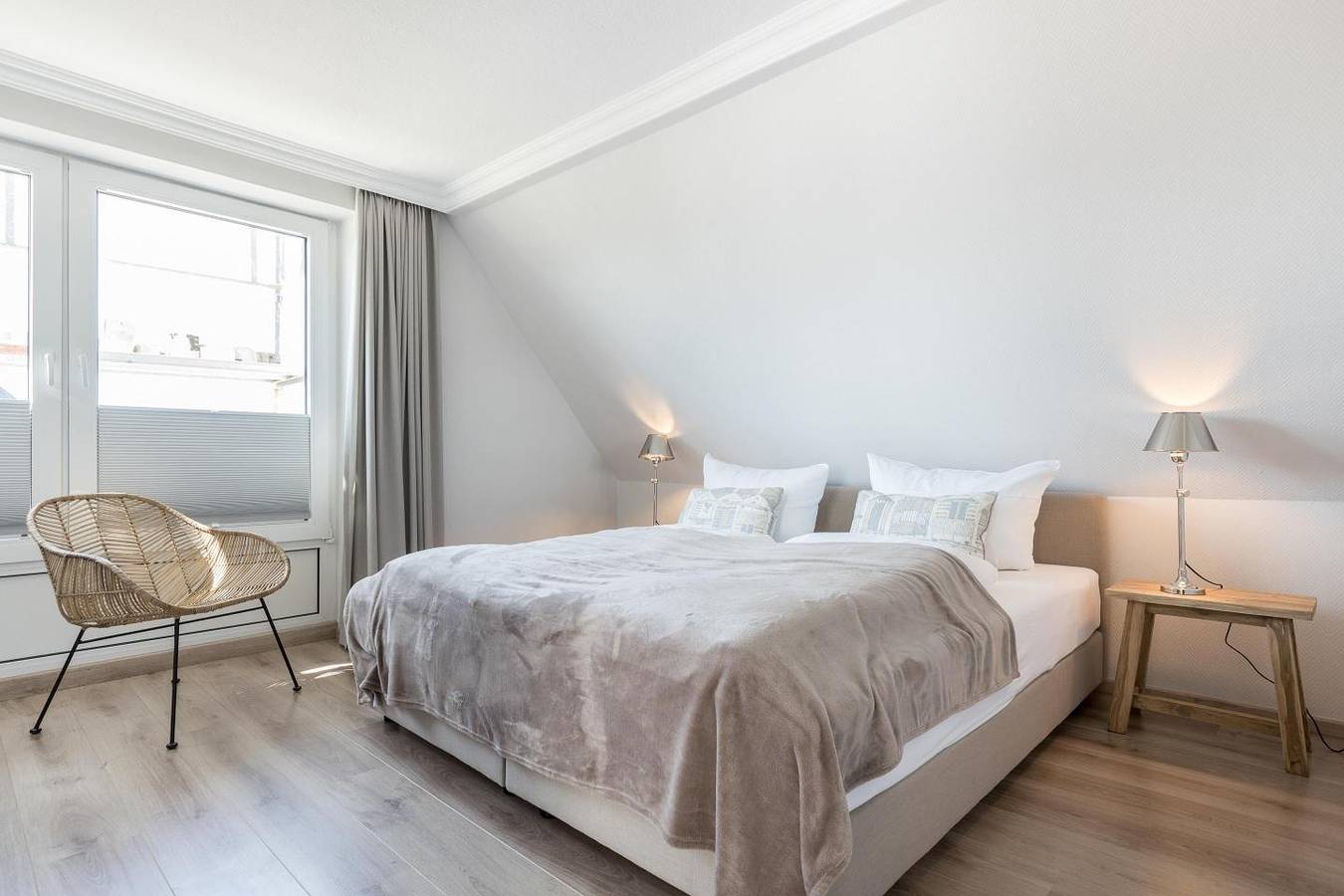 Ganze Wohnung, Schöne und strandnahe 2-Zimmer-Ferienwohnung mit ca. 65 m², für max. 2 Personen in Wenningstedt, Sylt