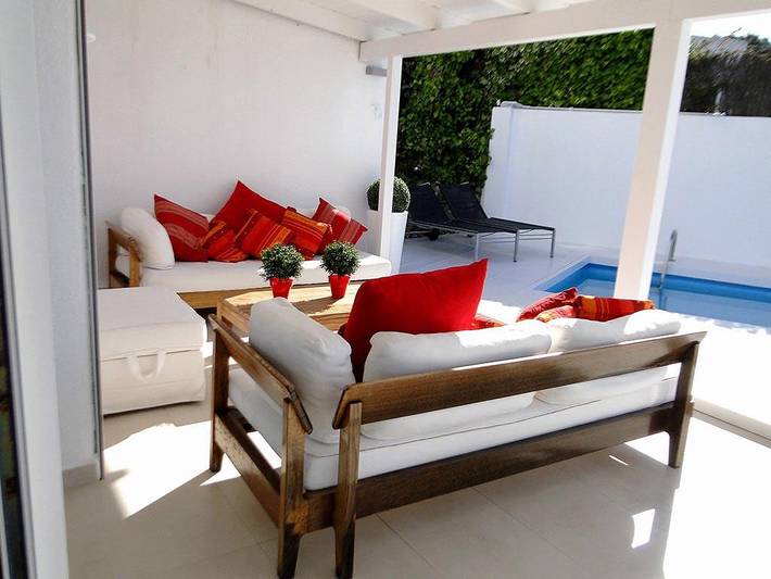 Chalet para 8 personas, con piscina además de balcón y jardín, Familias con niños en Garraf - 4