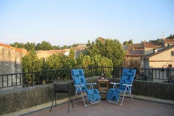 Gîte pour 5 personnes, avec balcon à Bédarrides