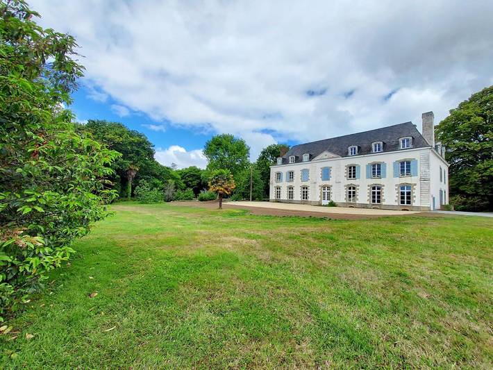 Le Saint Goustan in Pluneret, Côte des Mégalithes