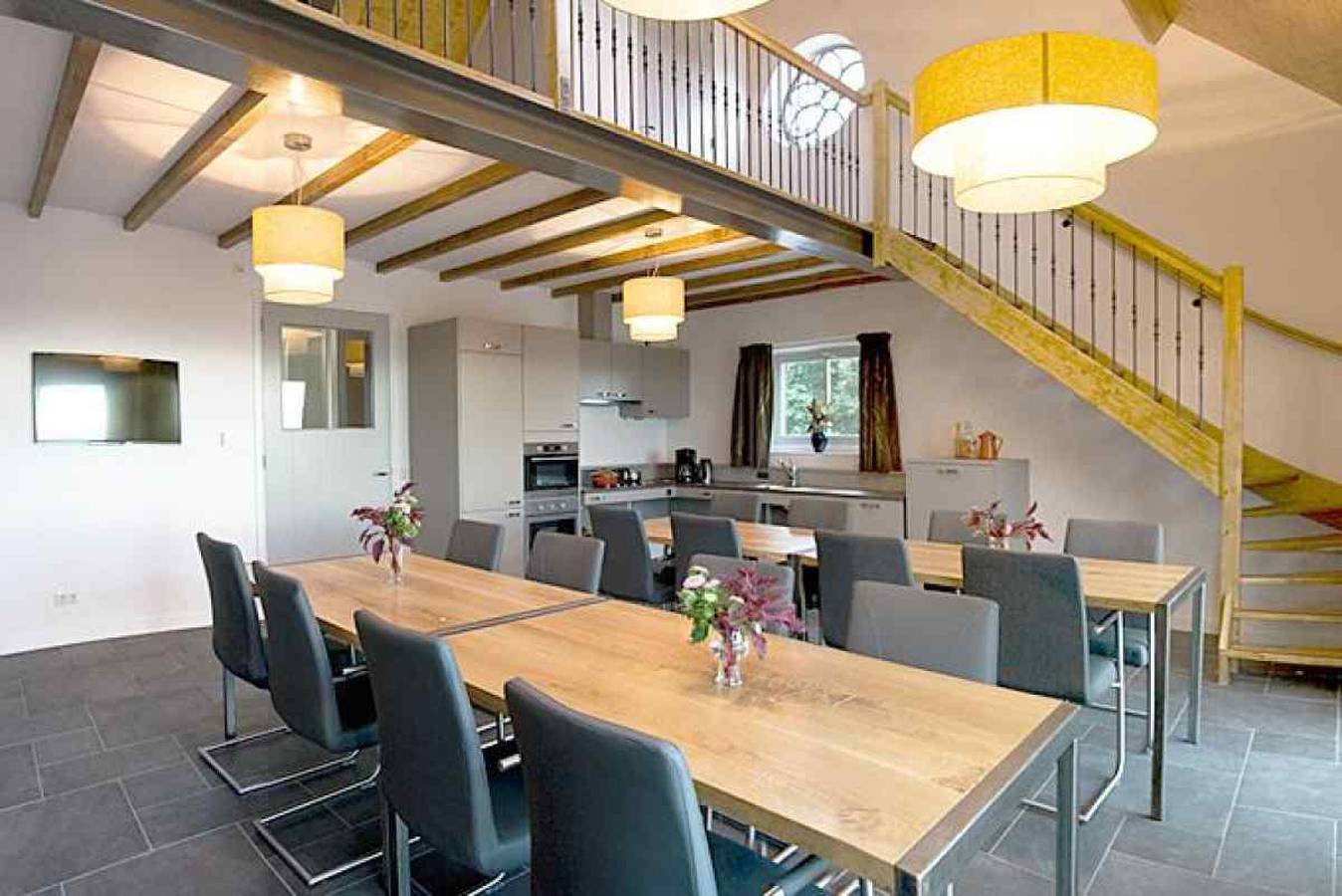 Luxury group accommodation for 16 persons on the property of a farm near Gouda. in South Holland