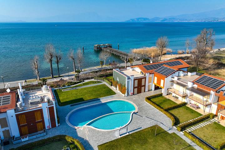 Ferienwohnung für 10 Personen, mit Balkon und Seeblick in Castelnuovo del Garda - 2