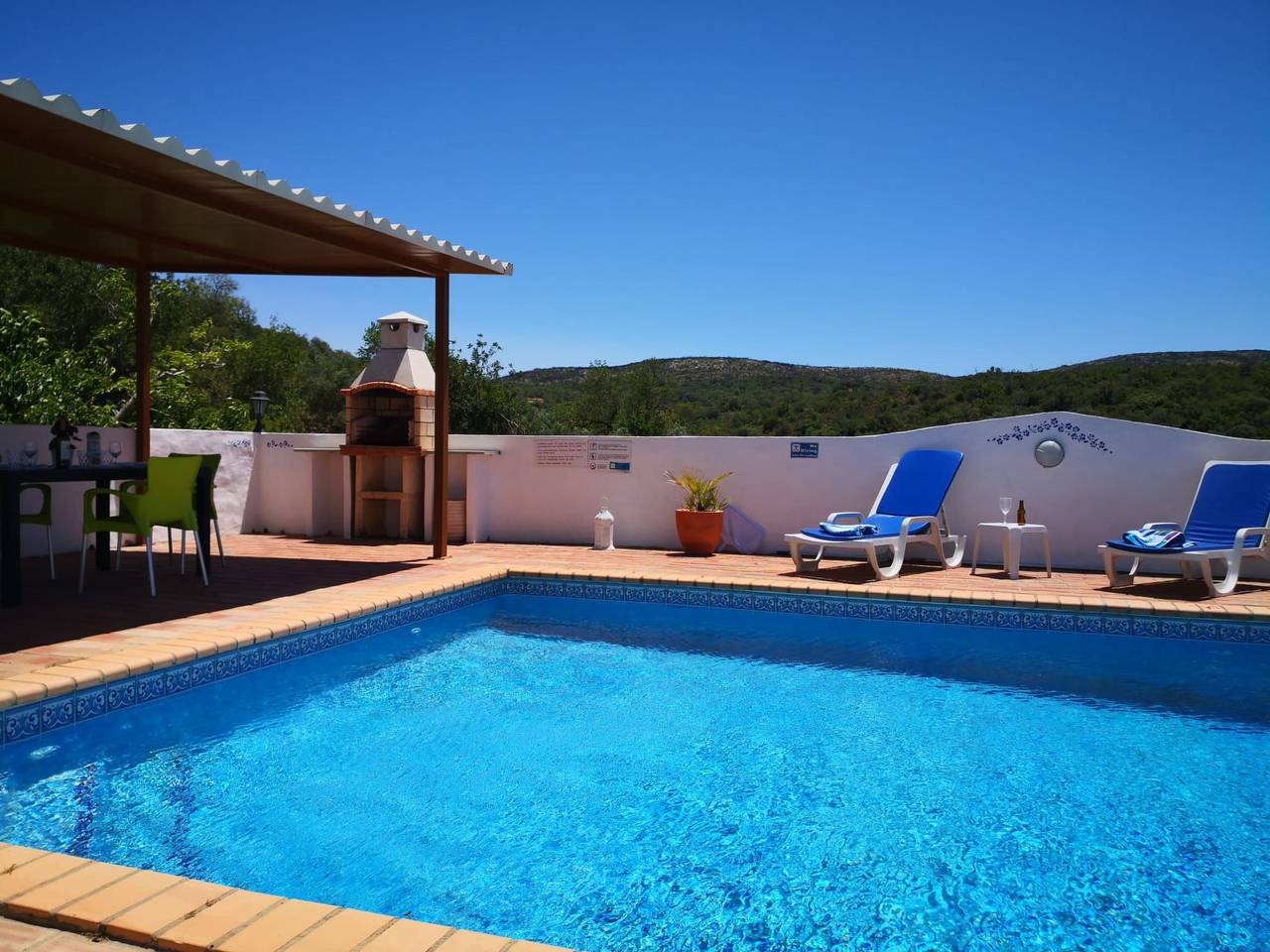 Berghütte "Villa Romao" in Querença, Querença, Tôr e Benafim