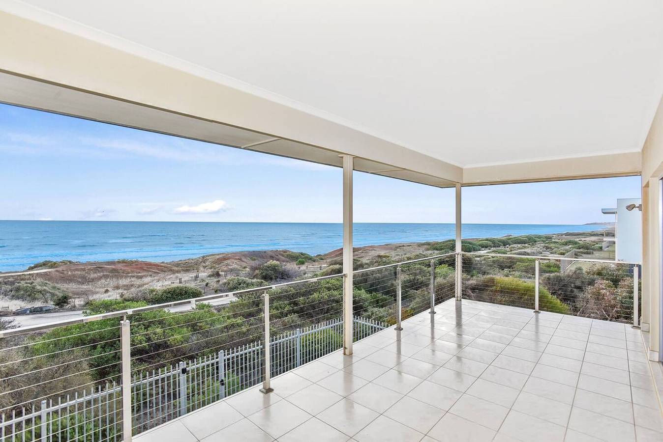 Avaya Sellicks Beachfront Getaway- Wifi in Sellicks Beach, City of Onkaparinga