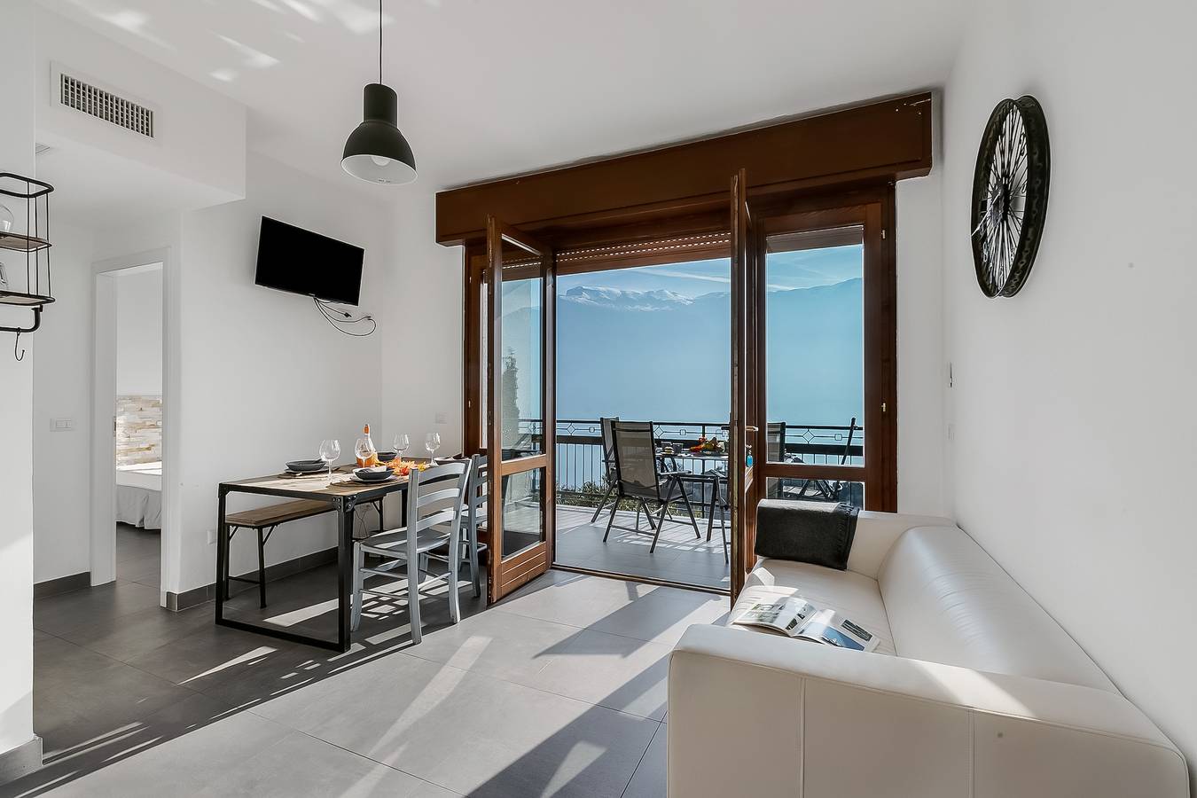 Entire apartment, Casa Dei Nonni Tremosine 2 in Bassanega, Tremosine