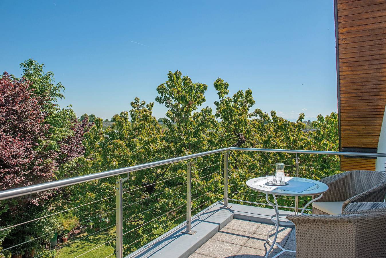 Ganze Wohnung, Ferienwohnung '1-Zimmer-Fewo, 45 Qm' mit Gemeinschaftsgarten, Balkon und Wi-Fi in Kippenhausen, Immenstaad am Bodensee