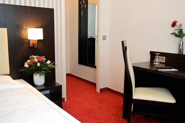 Hotel für 3 Personen in Spandau Berlin - 3