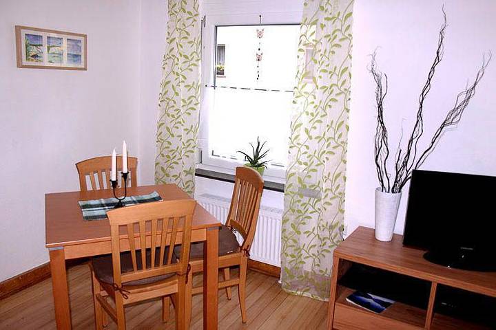 Weingut Frank Schmidt - Ferienhaus für 2 bis 3 Personen in Eichstetten am Kaiserstuhl, Kaiserstuhl