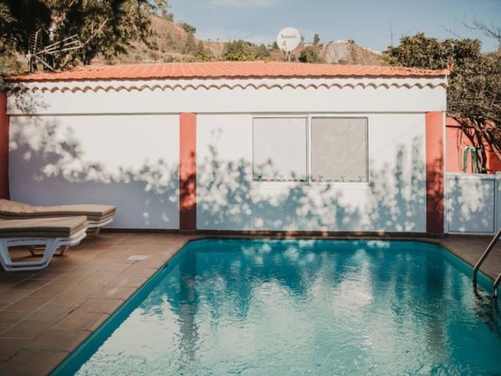 Gîte pour 3 personnes, avec Terrasse et Jardin