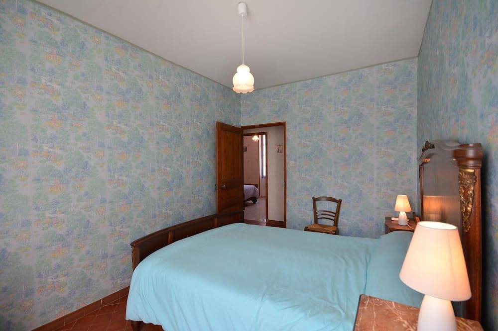 Maison avec jardin pour des vacances innoubliables à petit prix dans le Luberon in Lauris, Parc naturel régional du Luberon