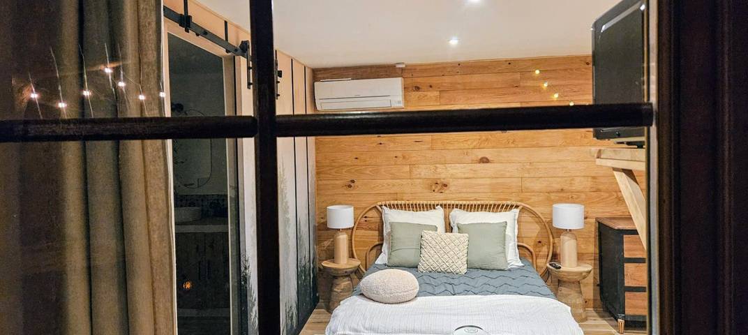 Gîte pour 4 personnes, avec jacuzzi et jardin, animaux acceptés
