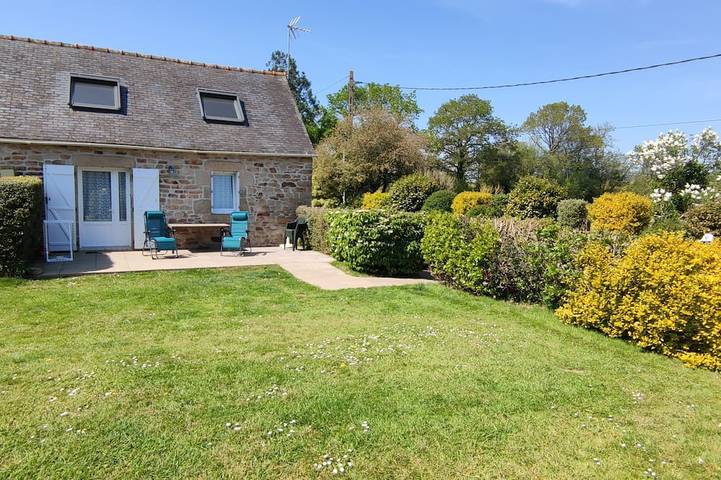 Location de vacances pour 4 personnes, avec Jardin à Quéménéven