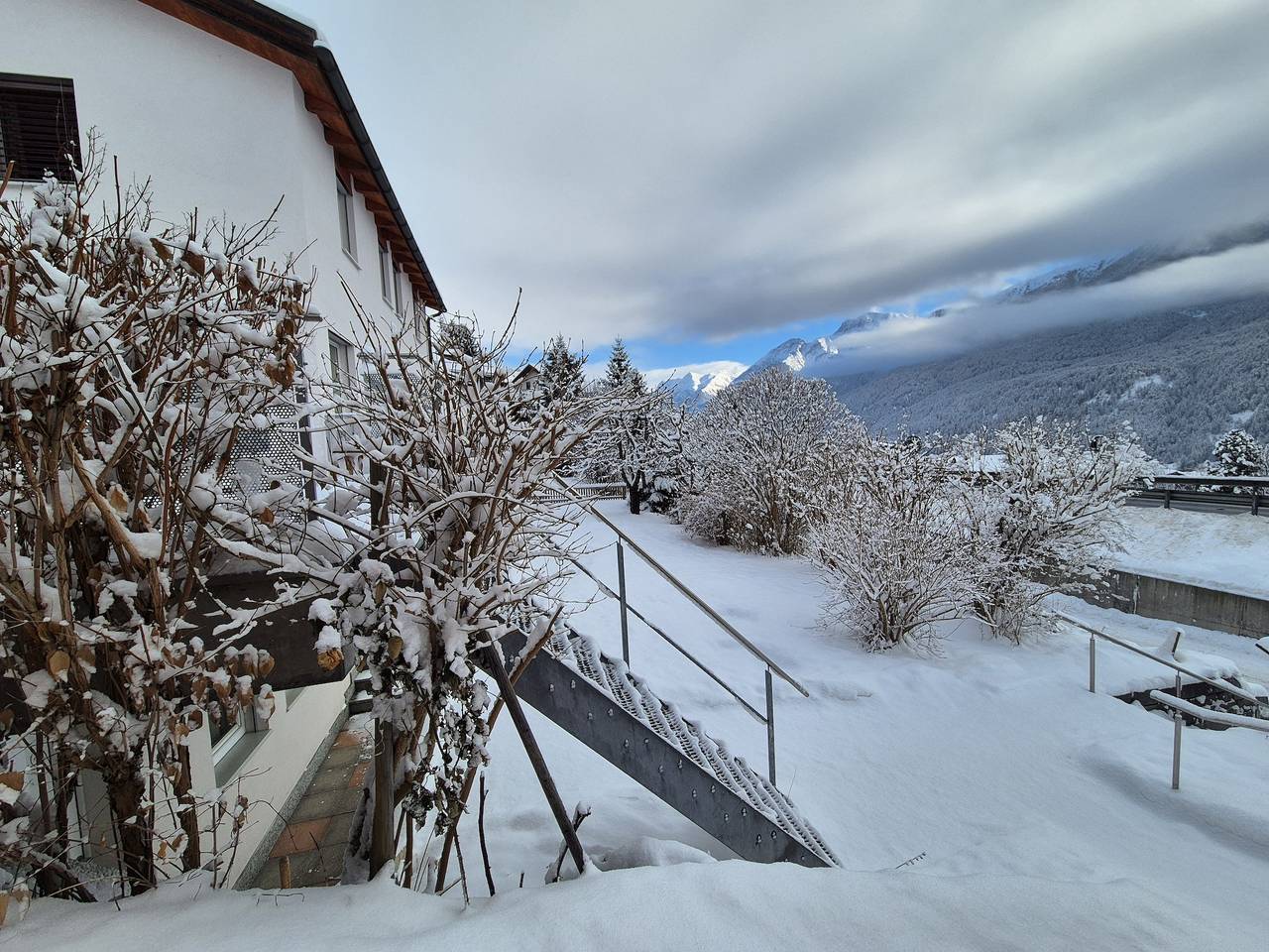 Ganze Ferienwohnung, Ferienwohnung Aquileia**** - Ferienwohnung Chasa Aquileia**** 1-6 Personen in Scuol, Unterengadin