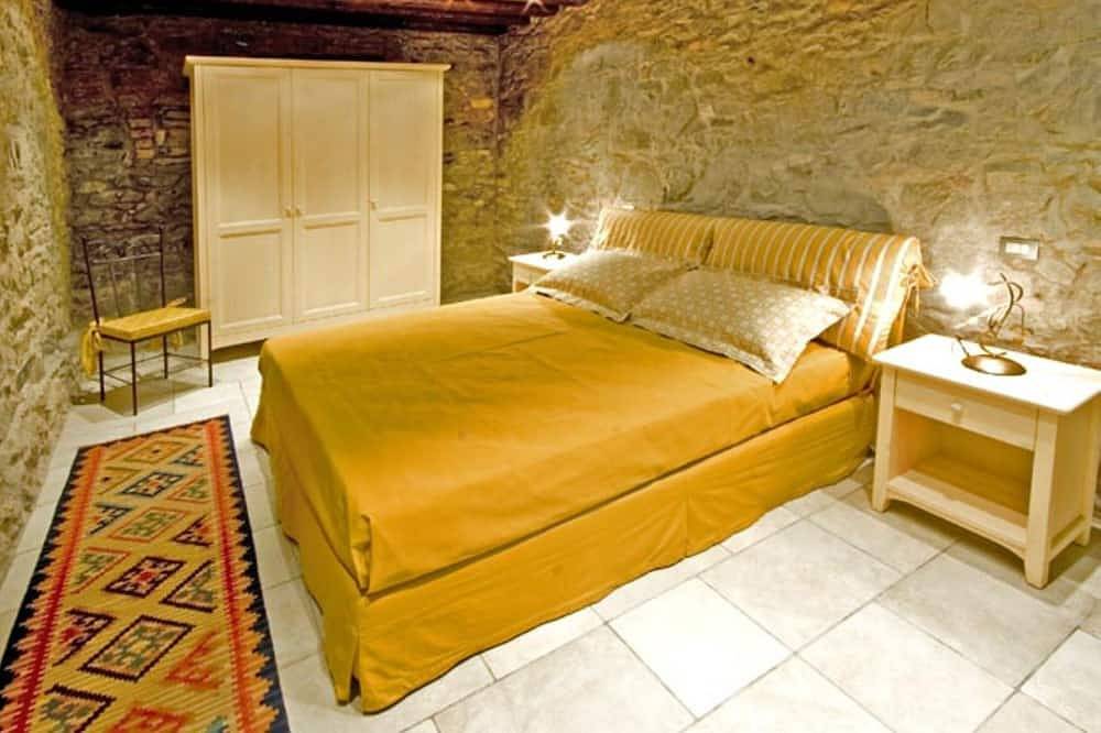 Ganze Wohnung, Apartment B & B in einem neunzehnten Jahrhundert original Steinhaus in den Euganeischen Hügeln in Cervarese Santa Croce, Euganeische Hügel