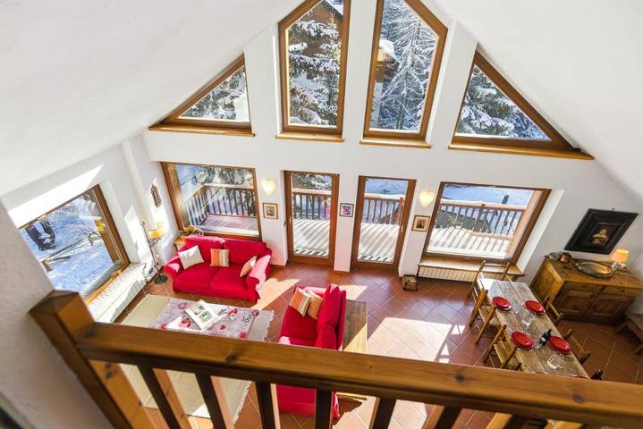 Gîte pour 7 personnes, avec Balcon ainsi que Terrasse et Vue à Claviere