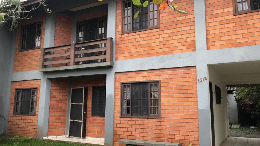 Casas e apartamentos de temporada para 4 pessoas, com vista e terraço, com animais de estimação em São Francisco do Sul