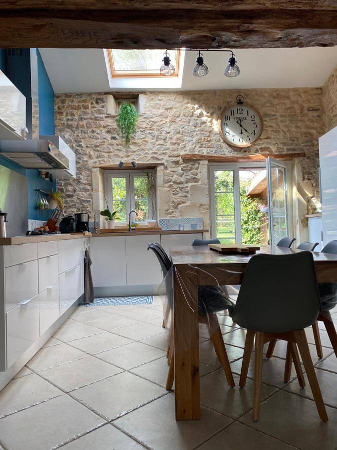 Location de vacances pour 8 personnes, avec jardin à Montpellier-de-Médillan - 4