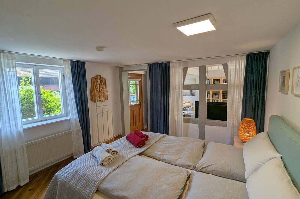 Ganze Wohnung, Haselbach 6 in Ebensfeld, Oberes Maintal - Coburger Land