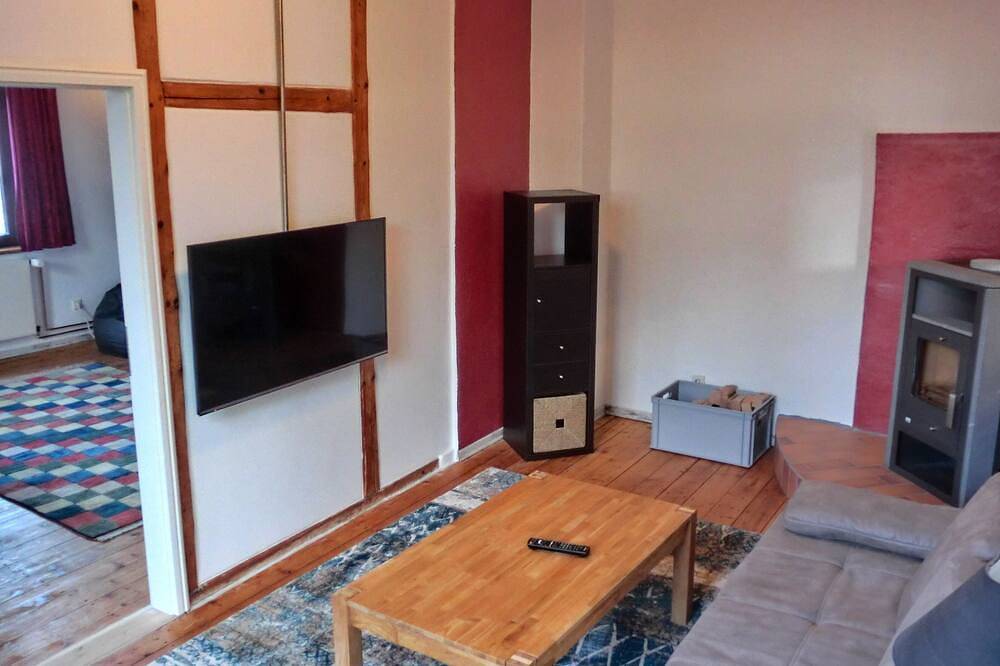 Ganze Wohnung, Mcm-Comfort-Apartment Gamma mit 2 Schlafzimmern, komplett renoviert in Weenzen, Landkreis Hildesheim
