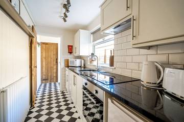 Cottage for 4 People in York, Yorkshire, Photo 2