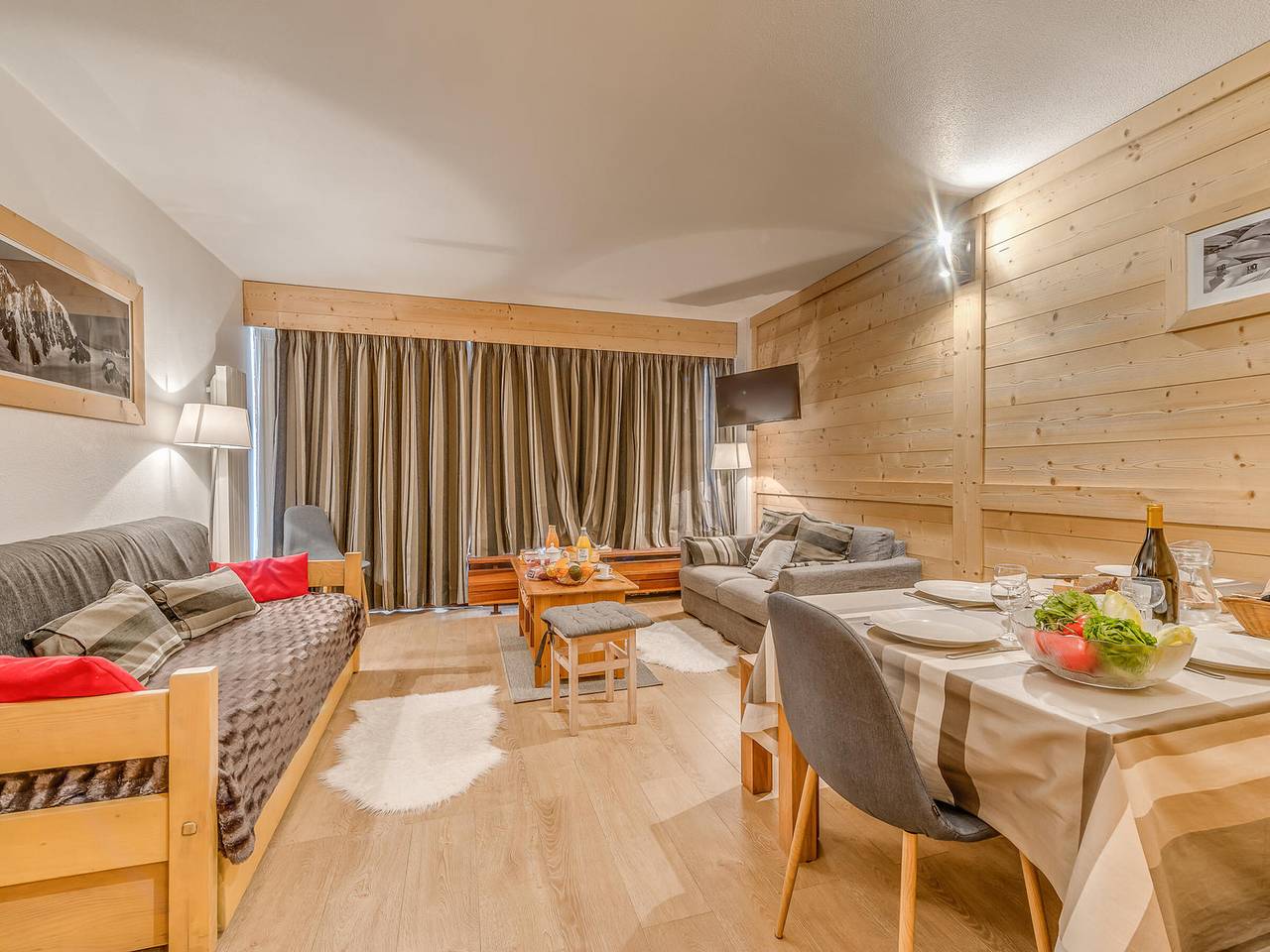 Ganze Wohnung, Renovierte 3*-Wohnung, Ski-in/Ski-out, Seeblick in Tignes, Nationalpark Vanoise