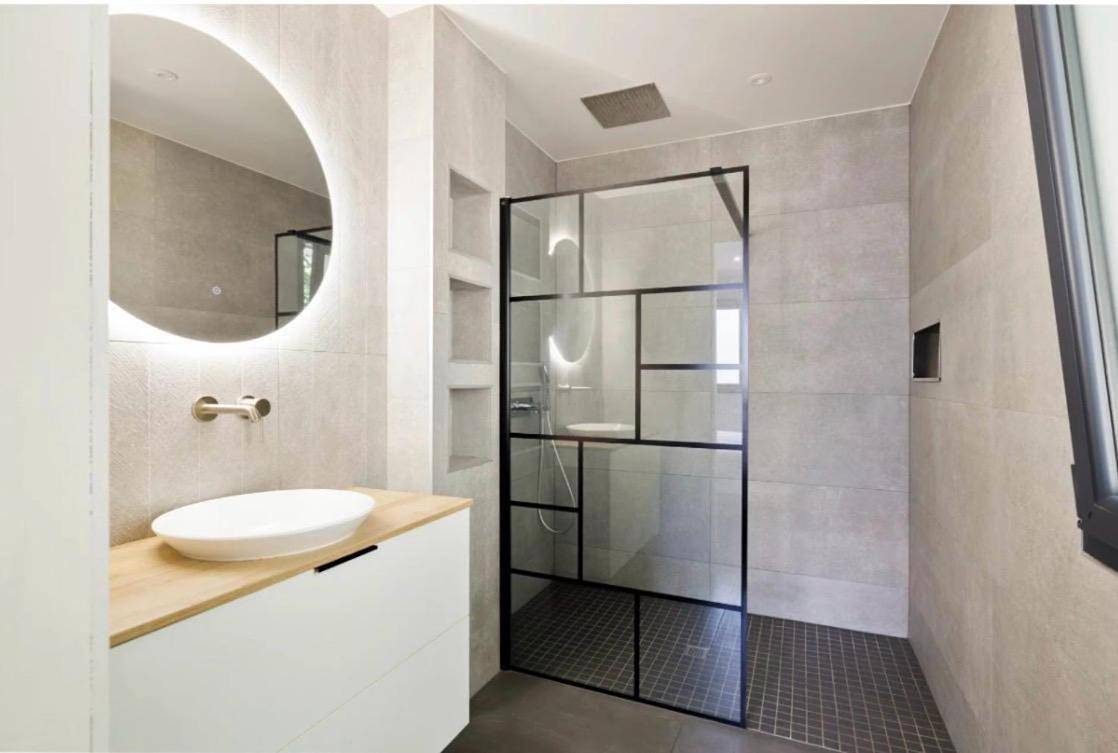 Luxueuse Villa contemporaine avec piscine à deux pas des plages de Biarritz in Arbonne, Région de Bayonne