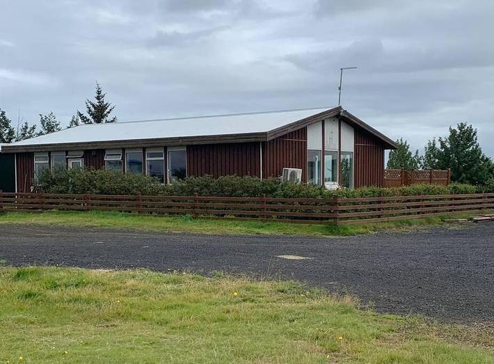 Casa rural para 8 personas, con vistas además de jardín y terraza en Islandia