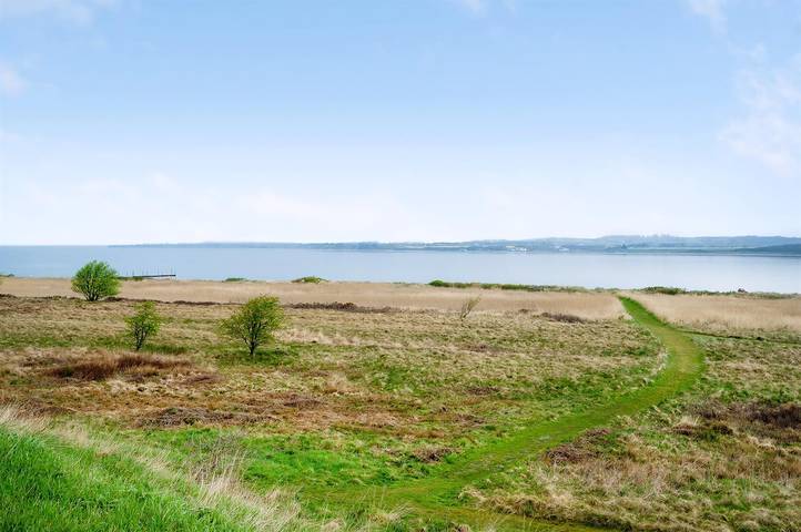 Home in Roslev with WiFi in Åsted, Limfjord in Westjütland