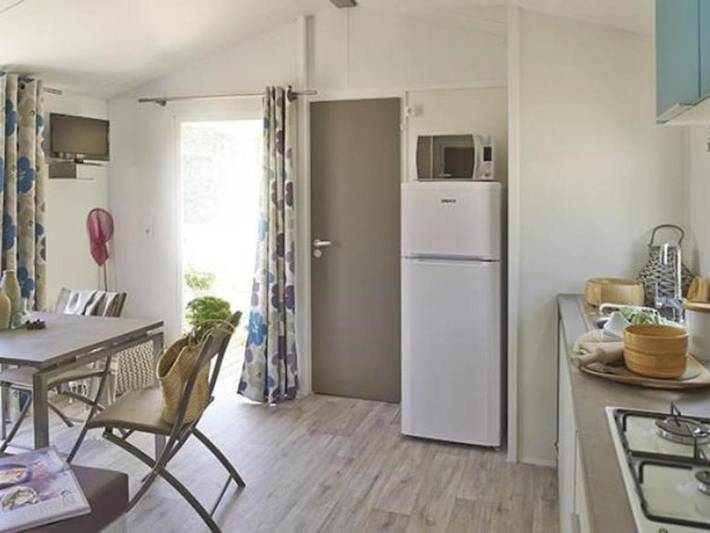 Location de vacances pour 5 personnes, avec terrasse et piscine à Seillac - 3