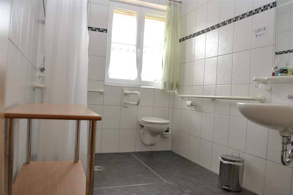 Ganze Wohnung, Ferienwohnung, 51 qm, 1 Schlafzimmer, 1 Wohn-/Schlafzimmer, max. 4 Personen in Meßkirch, Region Bodensee-Oberschwaben