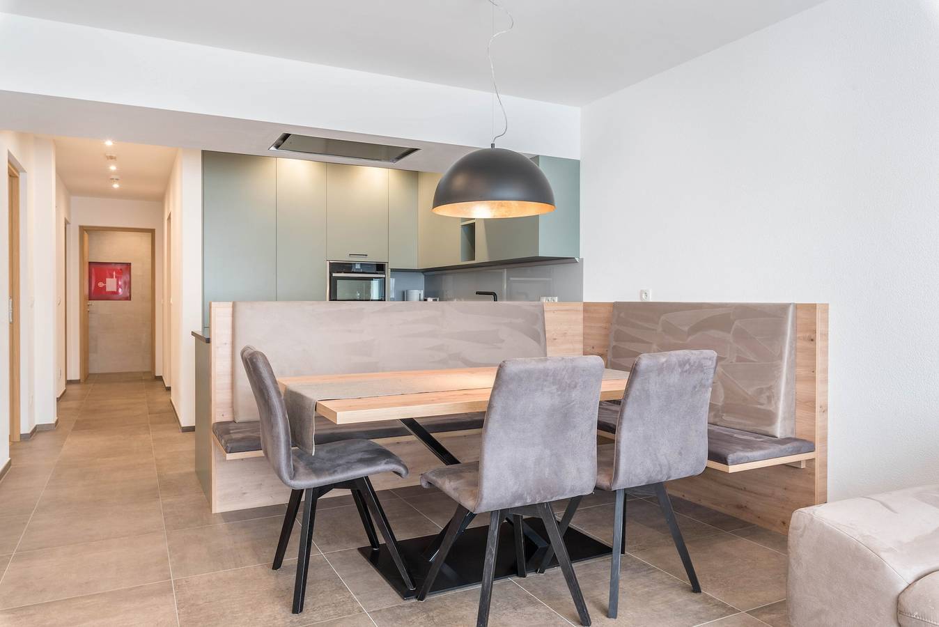 Ganze Wohnung, 'Residenz Diana Ferienwohnung 401' mit Bergblick und Wlan in Terenten, Dolomiti Superski