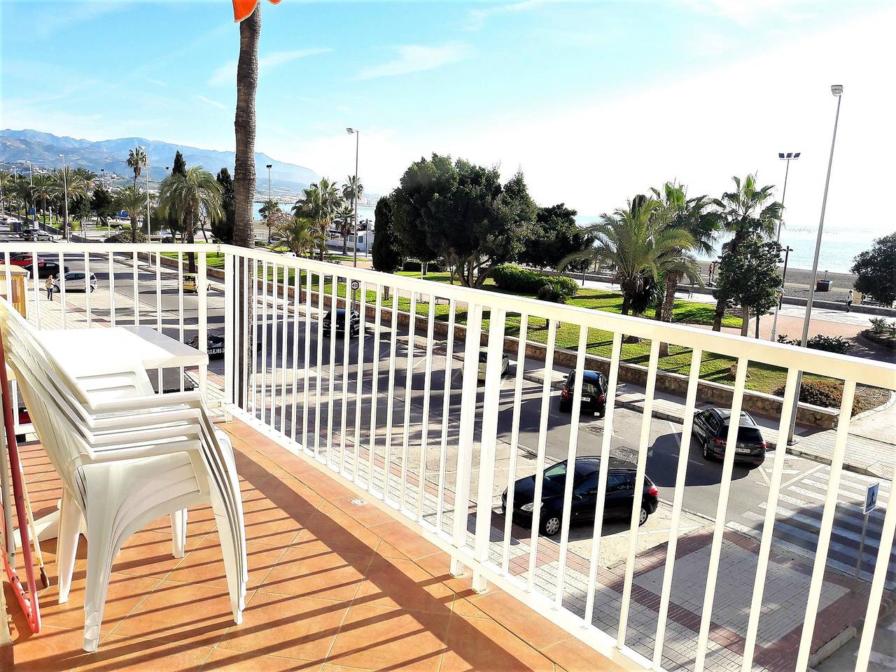 Apartamento entero, Terrasol San Gerardo 2-2-2 Frontal Al Mar in Playa de Torre del Mar, Torre del Mar