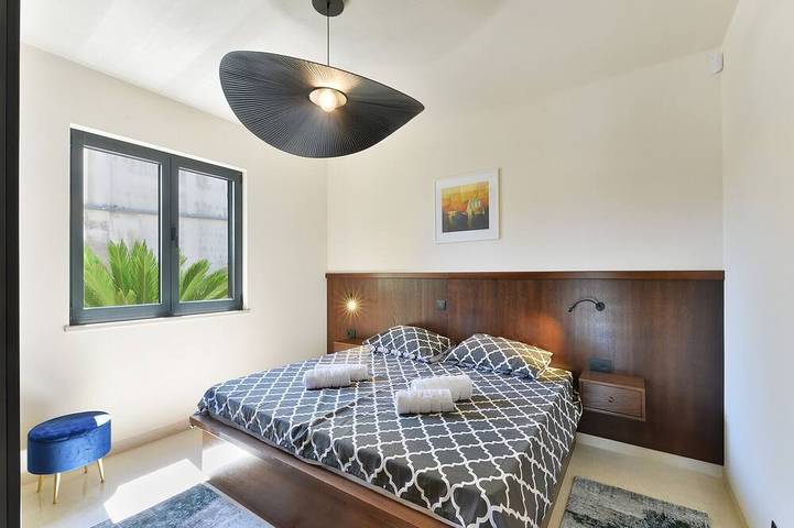 Villa pour 8 personnes, avec jardin ainsi que piscine et balcon à Kali - 4