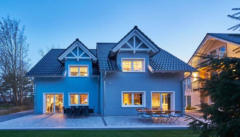 Villa für 9 Personen, mit Ausblick und Garten sowie Sauna, mit Haustier in Kröslin