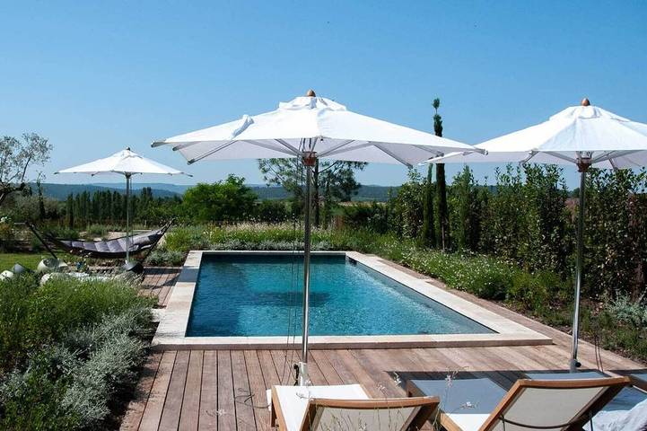 Gîte pour 10 personnes, avec jardin et terrasse à Cucuron - 3