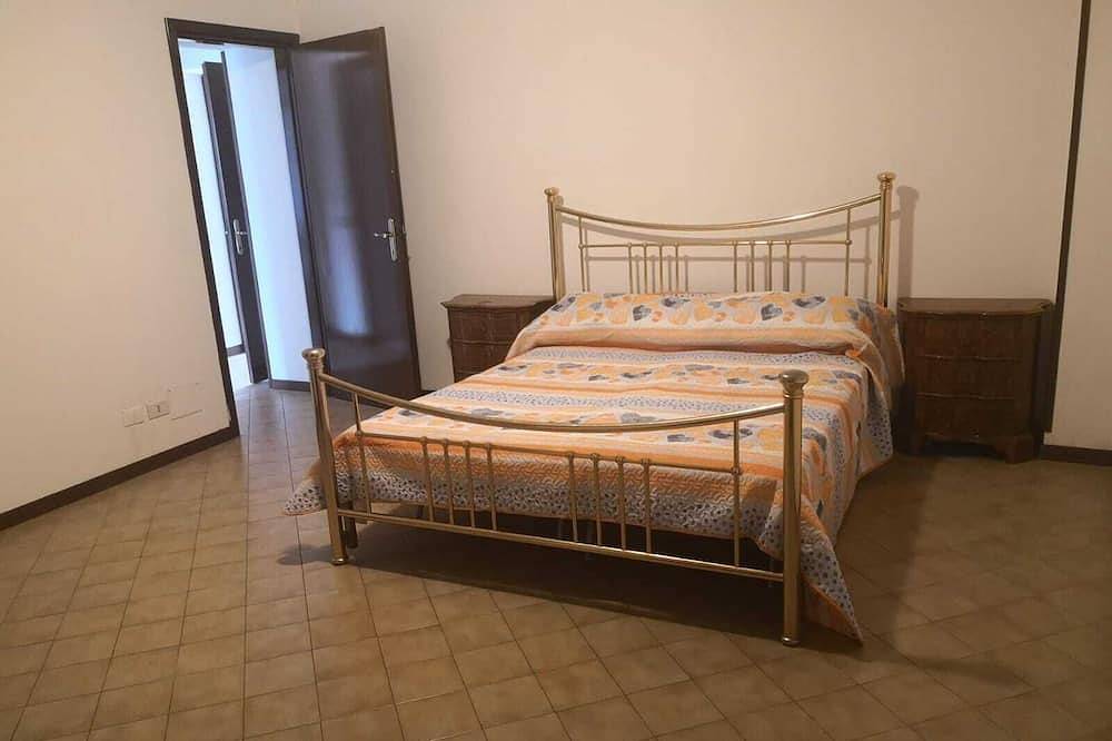 Geheel appartement, Borgo Volciano Gardameer in Roè Volciano, Garda Bergen