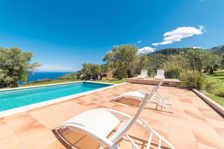 Nice home in Deia with private swimming pool, can be inside or outside in Deià, Coast of Mallorca