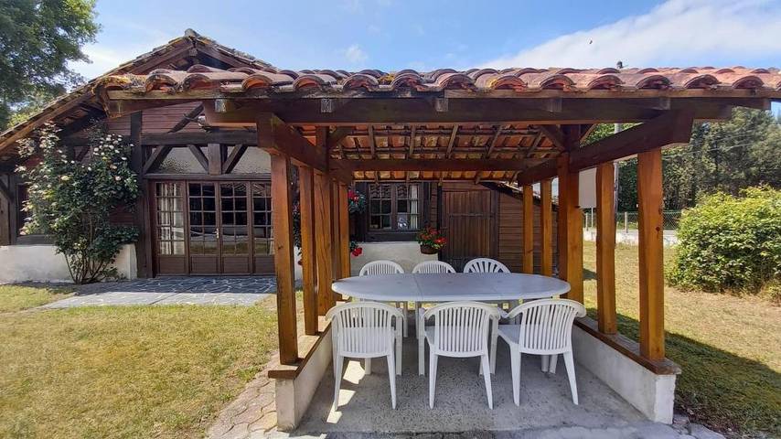 Gîte pour 6 personnes, avec jardin dans Lac de Léon - 2