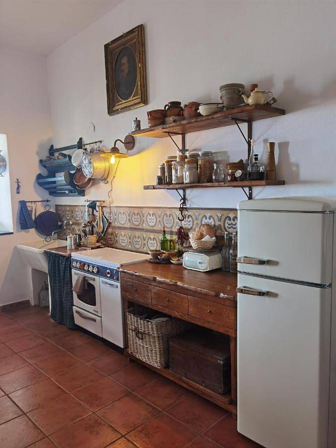 Chambre d’hôte pour 3 personnes, avec jardin et vue, animaux acceptés à Lipari - 2