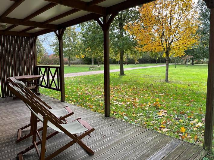 Camping pour 6 personnes, avec jardin et vue, animaux acceptés dans la Sarthe - 2