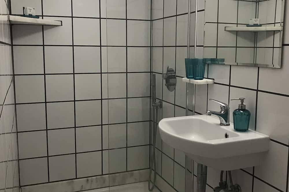 Appartement entier, Karavotsakisma Studio & Villa accommodation with Pool in Sporades